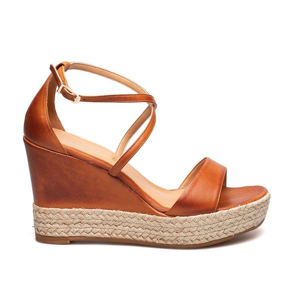 FARDOULIS ΓΥΝΑΙΚΕΙΕΣ ΔΕΡΜΑΤΙΝΕΣ ΠΛΑΤΦΟΡΜΕΣ 608-18 ΤΑΜΠΑ