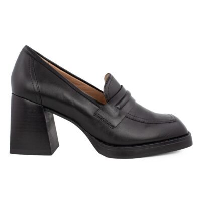 NEWD BY TAMARIS ΓΥΝΑΙΚΕΙΑ ΔΕΡΜΑΤΙΝΑ LOAFERS ΜΕ ΤΑΚΟΥΝΙ 1-24410-41 001 ΜΑΥΡΑ